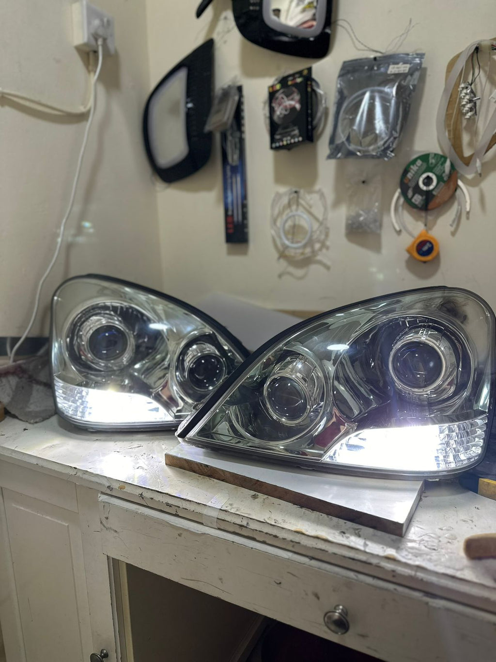 Ls430 (01-03) Custom OEM+ Taillights
