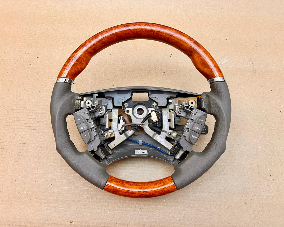 Ls430 (01-06) Silk Blaze Pistol Grip Steering Wheel
