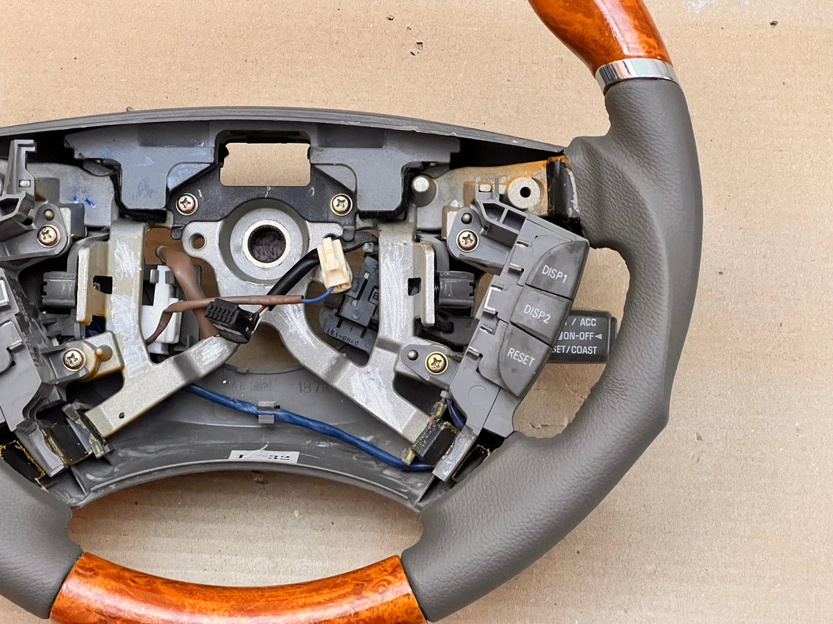 Ls430 (01-06) Silk Blaze Pistol Grip Steering Wheel