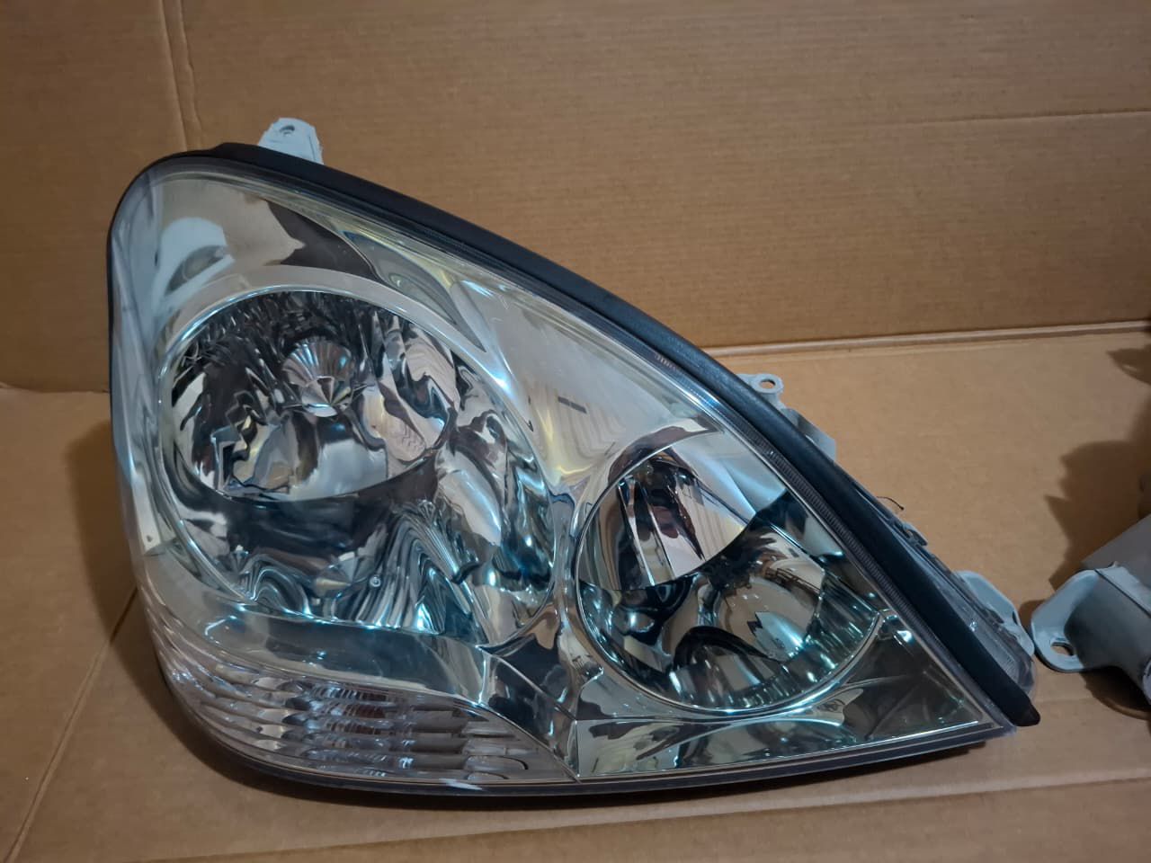 Ls430 (01-03) OEM JDM Headlights