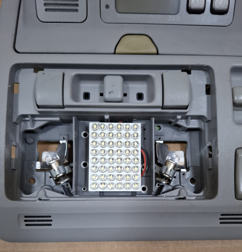 Ls430 (01-06) Roof led light with crystal glass