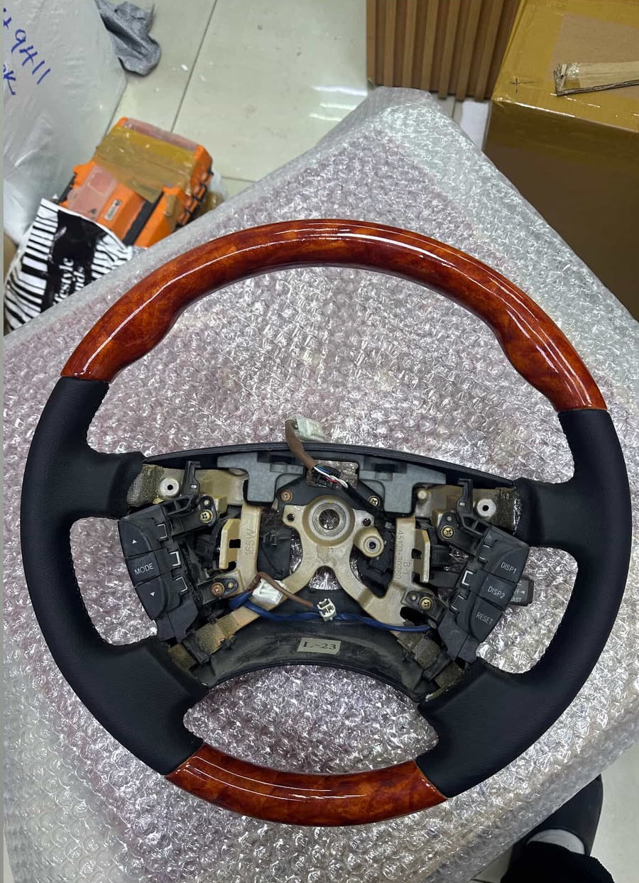 LS430 (01-06) Clazzio Steering Wheel