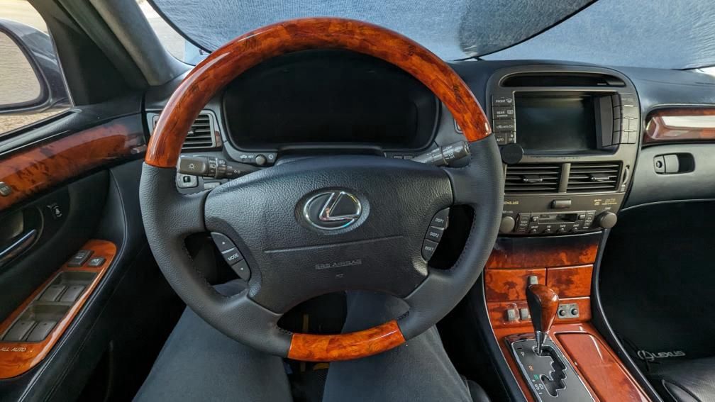 Ls 430 (01-06) Refurbished Steering Wheel